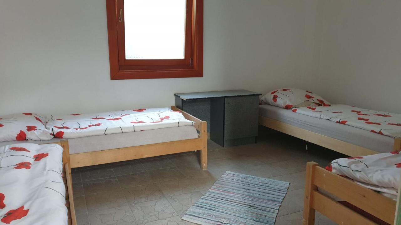 Aqua Hostel Siofok Ngoại thất bức ảnh