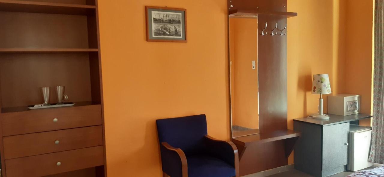 Aqua Hostel Siofok Ngoại thất bức ảnh